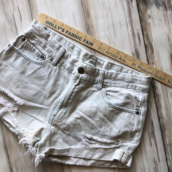 JBD DENIM SHORTS / Size Large - Picture 7 of 9